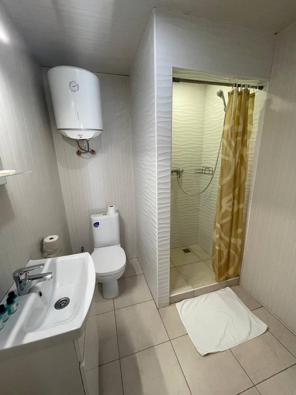 Спортохота Hotel แชร์กาซี ภายนอก รูปภาพ